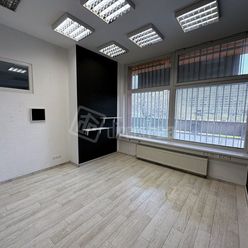 DIRECTREAL|Administratívny/obchodný priestor pre Vaše podnikanie na terase bytového domu v Petržalke