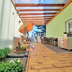 ARTHUR - Na predaj viacpodlažný rodinný dom v Dúbravke, slepá ulica s výhľadom do zelene
