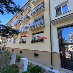 Finanzpartner reality - predaj 2-izb byt ,Bratislava(Ružinov) - Sečovská, 238 000 Eur.