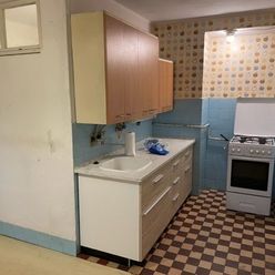 2 izbový byt v širšom centre Nitra
