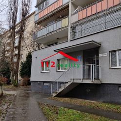 Na prenájom 4 kancelárie v polyfunkčnom bytovom objekte v lokalite Bratislava-Ružinov, Haburská