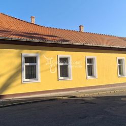 GEMINIBROKER v Sátoraljaújhely v centre ponúka 3i rodinný dom