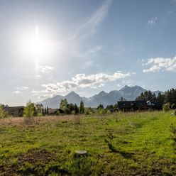 Arvin & Benet | Unikátny pozemok priamo pred najväčšou pýchou Slovenska