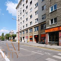 STARÉ MESTO - Krížna ul. - 2i byt, 64 m2 - čiastočná rekonštrukcia, VÝBORNÁ INVESTIČNÁ PRÍLEŽITOSŤ