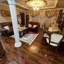 Luxusný kompletne rekonštruovaný 4-izbový byt v Trebišove.