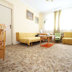 3 izbový byt o rozlohe 63 m2 pri centre mesta Topoľčany - na ulici Streďanská