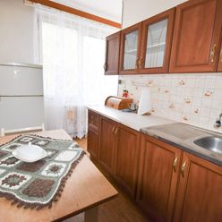 2 izbový byt s loggiou vo výbornej lokalite na Bezručovej ulici v Trenčíne