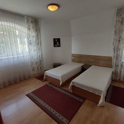 Na predaj rodinný dom Nitra Chrenová  ako 4 izbový byt s garážou