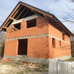 Hrubá stavba v obci Trebejov - 24km od mesta Prešov - smer na Košice