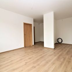 PREDAJ - OVOCNÉ SADY - Nový 2-izbový byt v Ružinove, Blok E, 3np.