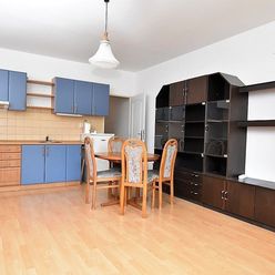 2 izb. byt v novšom dome na Haanovej ul. v Petržalke