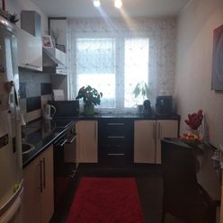Ponúkame na predaj pekný 3-izbový byt v Michalovciach na Ukrajinskej ulici