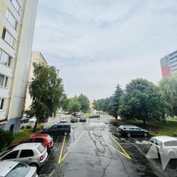 PREDAJ - zrekonštruovaný 2izbový byt  s balk., Nitra - Chrenová