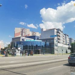 PREDAJ administratívnej budovy na Rusovskej ceste v Bratislave