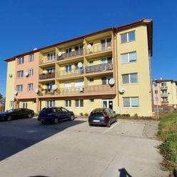 VIVAREAL* KRÁSNY 2 izb. byt, balkón, parkovacie miesto, obec Vlčkovce, cca 5 km Trnava