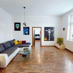 Nadštandardne veľký 2-izbový byt vhodný na rekonštrukciu v tichej lokalite na ul. Pod Sokolice - Tre