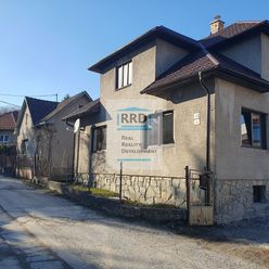 Rodinný dom Vrútky - Karvaša a Bláhovca, 1000 m2.