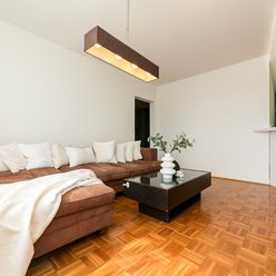 2,5 izbový pekný a zariadený byt na Bebravskej ulici