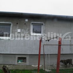 PREDAJ: 4-izbový rodinný dom v Hubiciach.