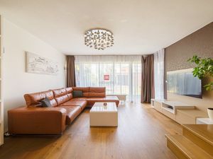 HERRYS - Na predaj pekný 4 izbový rodinný dom na Žltej ulici v Slnečniciach