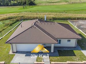 DOM-REALÍT ponúka na predaj novostavbu, krásny priestranný 4-izbový bungalov v obci Lužianky