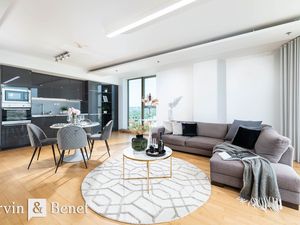 Arvin & Benet | TOP bývanie na 21. poschodí s výhľadom na hrad