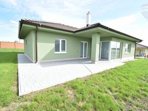 Predaj 4 izbový dom + dvojgaráž, Lužianky - Nitra 