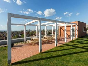 /RK MAXIS REAL/ NA PREDAJ: Veľký 2 izbový byt v novostavbe “Zelené átrium” so spoločnou terasou