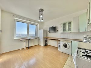 ZNÍŽENÁ CENA - 1 izbový byt v Pezinku na Rulandskej ulici - VIDEO
