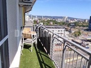 PREDAJ: 3-izbový mezonetový byt s balkónom a pivnicou v Bratislave-Ružinove
