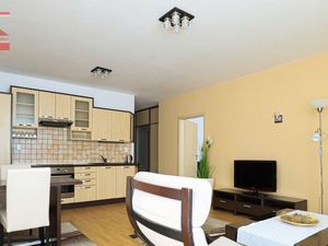 Ponúkame na prenájom 2-izbový byt s parkovaním v novostavbe Tarjanne na ulici Martina Granca v Dúbra