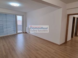 Nový 3 – izbový byt v centre Dunajskej Stredy na prenájom