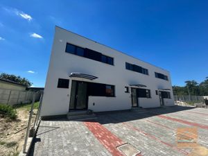 Nová ponuka: Predaj 2- podlažného 4-izbového rodinného domu na ulici Tymiánová, BA II -Vrakuňa