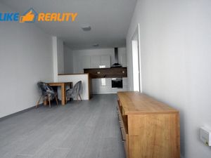 Skolaudovaný  2 izbový byt  s garážovým miestom PRIEKOPA