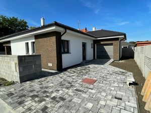 Krásny novopostavený dom v obci Vrakúň