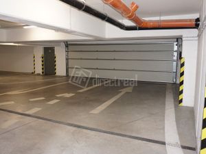 DIRECTREAL|Parkovacie miesto v garáži bytového domu na Rustaveliho ul. v BA Rača