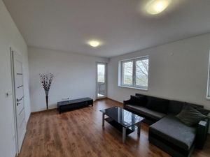 Na prenájom 2-izbový byt v obci Kyselica - Vojka nad Dunajom, OV, 56 m2, 2/2 p., balkón 3m2