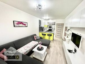 REZERVOVANÉ • Na predaj moderný byt 2+kk s vlastnou terasou a parkovaním v Skalici