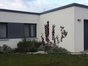 NA PRENÁJOM: Novostavba 4 izbový zariadený dom s garážou a záhradou na Kamennej ceste