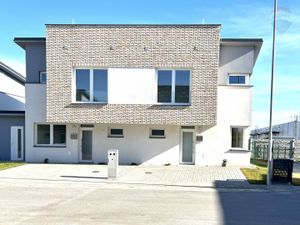Predaj: Rodinný dom, Dunajská Streda, 4 izby, pozemok 189 m2, ÚP 93,10 m2 , rd15b