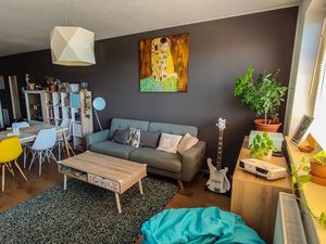 REZERVOVANÝ - 3 izbový byt s garážovým státim v komplexe Agátky