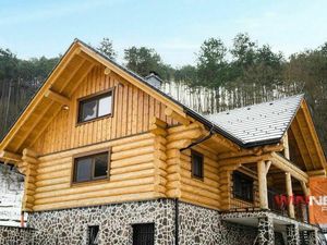Predaj exkluzívnej novostavby zrubového rodinného domu, s pozemkom 2103 m2, obec Višňové