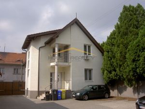 Prenájom dvojpodlažný rodinný dom vhodný aj ako kancelárske priestory, Mierová ulica, Bratislava II 