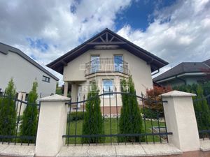 Nový 4-izbový dom na prenájom v obci Moravany nad Váhom pri lese