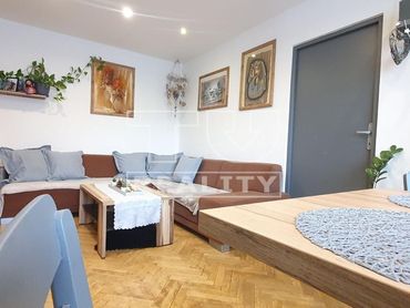 Predaj pekného 3i bytu s balkónom v skvelej lokalite sídliska Fončorda - 65,81 m2