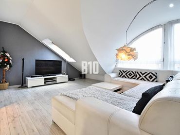 BULVÁR - Štýlový 4 izbový podkrovný byt