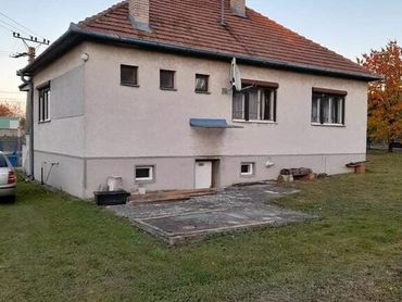 Na predaj 3. izbový rodinný dom v peknom prostredí Karpát, v obci Cerová ( okr. Senica).
