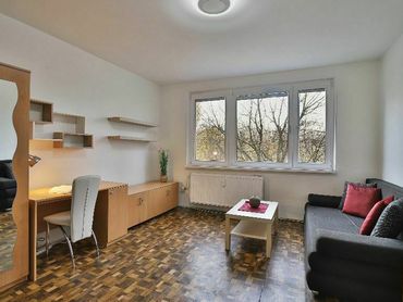 VIDEO, 3 izbový byt v blízkosti Starého Mesta na ul. Blagoevova – Bratislava V