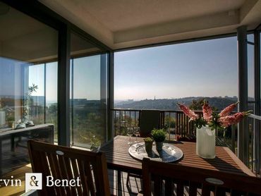 Arvin & Benet | Nový luxusný 5i dom s prekrásnymi výhľadmi