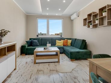Klimatizovaný 3 izbový byt po kompletnej rekonštrukcii
